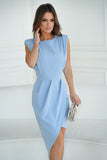 Elegant Fitted Dress with Exposed Back and Asymmetrical Skirt