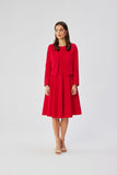 Elegant Sleeveless Dress with Flared Skirt and Pockets