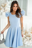 Elegant Dress with Unique Shoulder Buffets and Zipper
