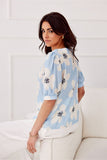 Versatile Blouse with Buffet Sleeves and Round Neckline