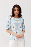 Versatile Blouse with Buffet Sleeves and Round Neckline