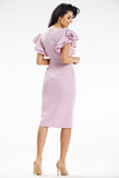 Elegant Fitted Midi Dress with Sweetheart Neckline and Slit