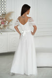 Elegant Spanish-Style Dress with Plunging Tulle Sleeves