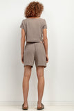 Lightweight Linen Shorts for Summer Comfort and Style