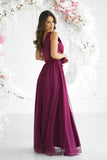 Charming Long Dress with Unique Cut and Versatile Belt