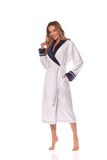 Elegant Women's Bathrobe with Pockets and Stylish Piping