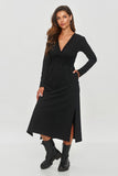 Elegant midi sweatshirt dress with flared skirt and pockets.