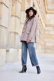 Chic Loose-Cut Blazer with Decorative Collar & Stylish Cuffs