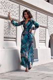 Elegant Maxi Dress with Slit and Flowing Cut for All Occasions