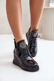 Stylish Leather Women's Boots with Warm Lining and Lacing