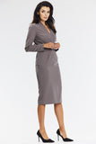 Elegant Long Sleeve V-Neck Midi Dress in Classy Green