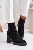 Elegant Suede Boots with Insulated Comfort for Cold Days