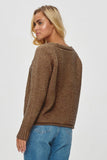 Cozy Loose-Fitting Sweater with Classic Round Neckline