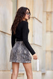 Stylish Suede Mini Skirt with Animal Print and Pockets