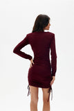 Elegant Fitted Dress with Adjustable Length and Shoulder Pads