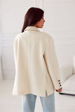Chic Voluminous Jacket with Decorative Collar and Cuffs