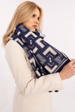 Chic Geometric Patterned Scarf with Tassels for All Occasions