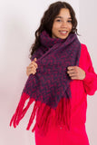 Chic Geometric Pattern Scarf for Stylish Autumn Looks