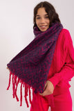 Chic Geometric Pattern Scarf for Stylish Autumn Looks
