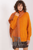 Chic Geometric Pattern Scarf for Stylish Autumn Looks