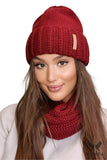 Elegant Burgundy Women's Hat and Turtleneck Set for Fall