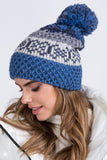 Chic Women's Knitted Hat with Pompom - Stylish Winter Accessory