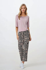 Chic Women's 2-Piece Pajama Set for Ultimate Comfort - pink / s