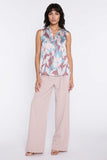  Blouse model 226428 Nife 