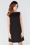 Elegant Knitted Dress with Decorative Teardrop Back
