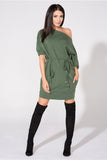 Loose-Fitting Knitted Dress with Front Pockets and Boat Neck