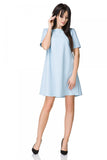 Elegant Trapeze Dress with Short Sleeves and Rounded Hem
