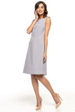 Elegant Trapezoidal Dress with Decorative Neckline Trim