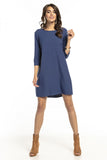 Elegant Loose-Fit Dress with Pleated Back and 3/4 Sleeves