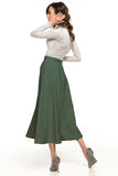 Elegant 50s-Inspired Midi Skirt with Decorative Zipper