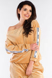  Sweatshirt model 154808 awama 