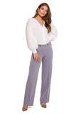 Elegant Straight-Leg Trousers for a Professional Look