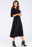 Elegant Midi Dress with Kimono Sleeves and Sash Detail