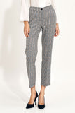 Feminine Chino Pants with Elastic Waistband and Pockets