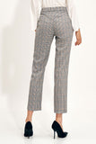 Feminine Chino Pants with Elastic Waistband and Pockets