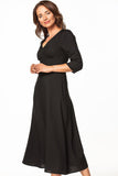 Elegant Maxi Dress with 3/4 Sleeves and Pleated Bust