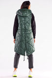 Quilted Hooded Vest with Pockets for Fall Evenings