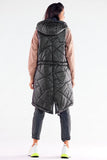Quilted Hooded Vest with Pockets for Fall Evenings