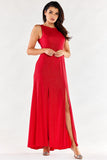 Elegant Fitted Gown with Front Slits and Zipper Closure