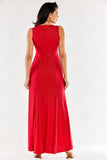Elegant Fitted Gown with Front Slits and Zipper Closure