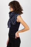Stylish Patterned Sling for Versatile Fashion Styling