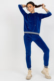 Chic Women's Velour Sweatshirt and Pants Set with Hood