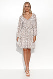 Chic Girly Dress with Bow Detail and Elegant Puff Sleeves