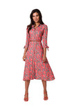 Elegant Cut Dress with Collar and Belted Buckle Detail