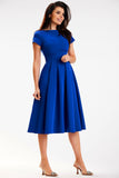 Elegant Midi Dress with Short Sleeves and Boat Neckline