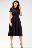 Elegant Midi Dress with Boat Neckline and Short Sleeves